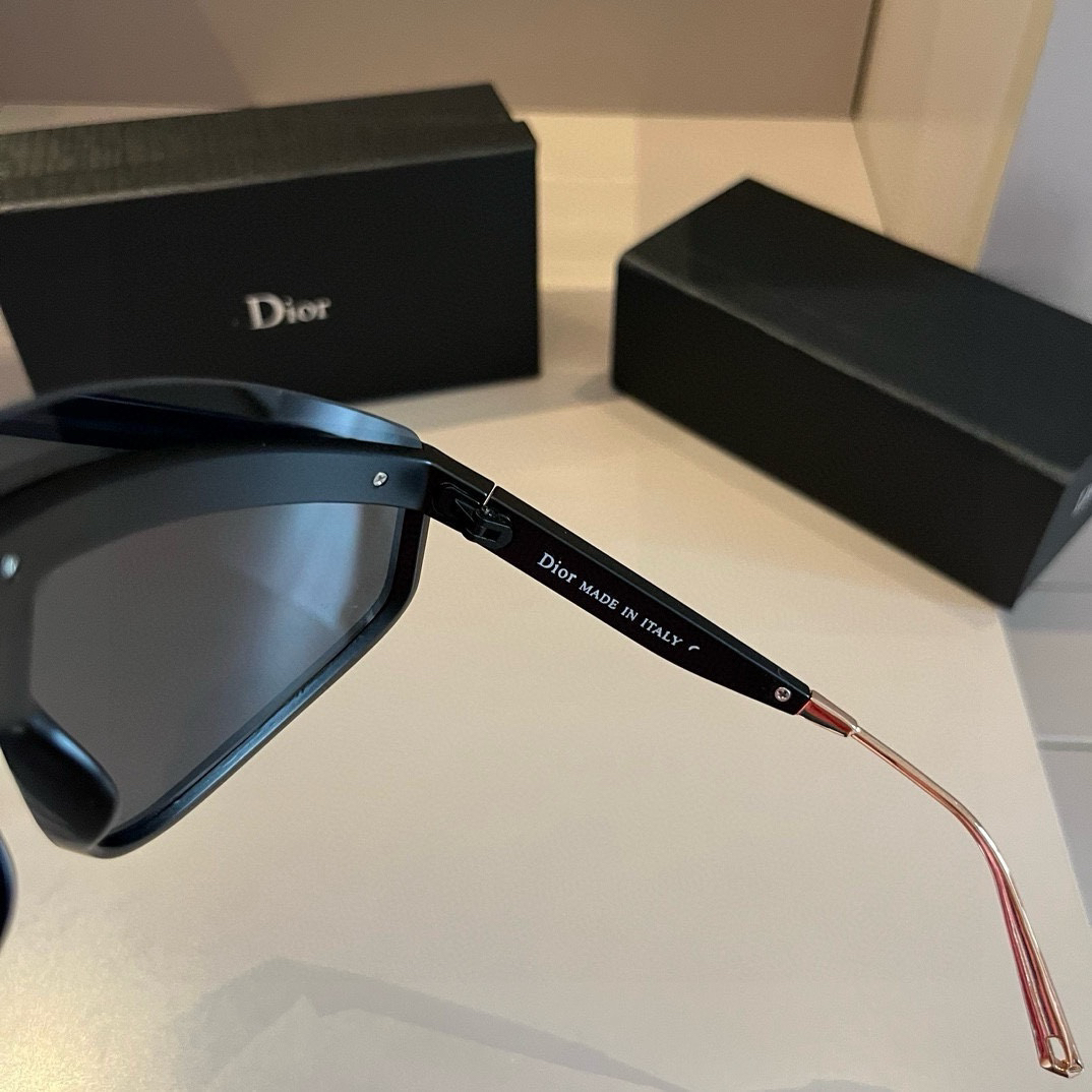 Dior-irregular eye mask Sunglasses
