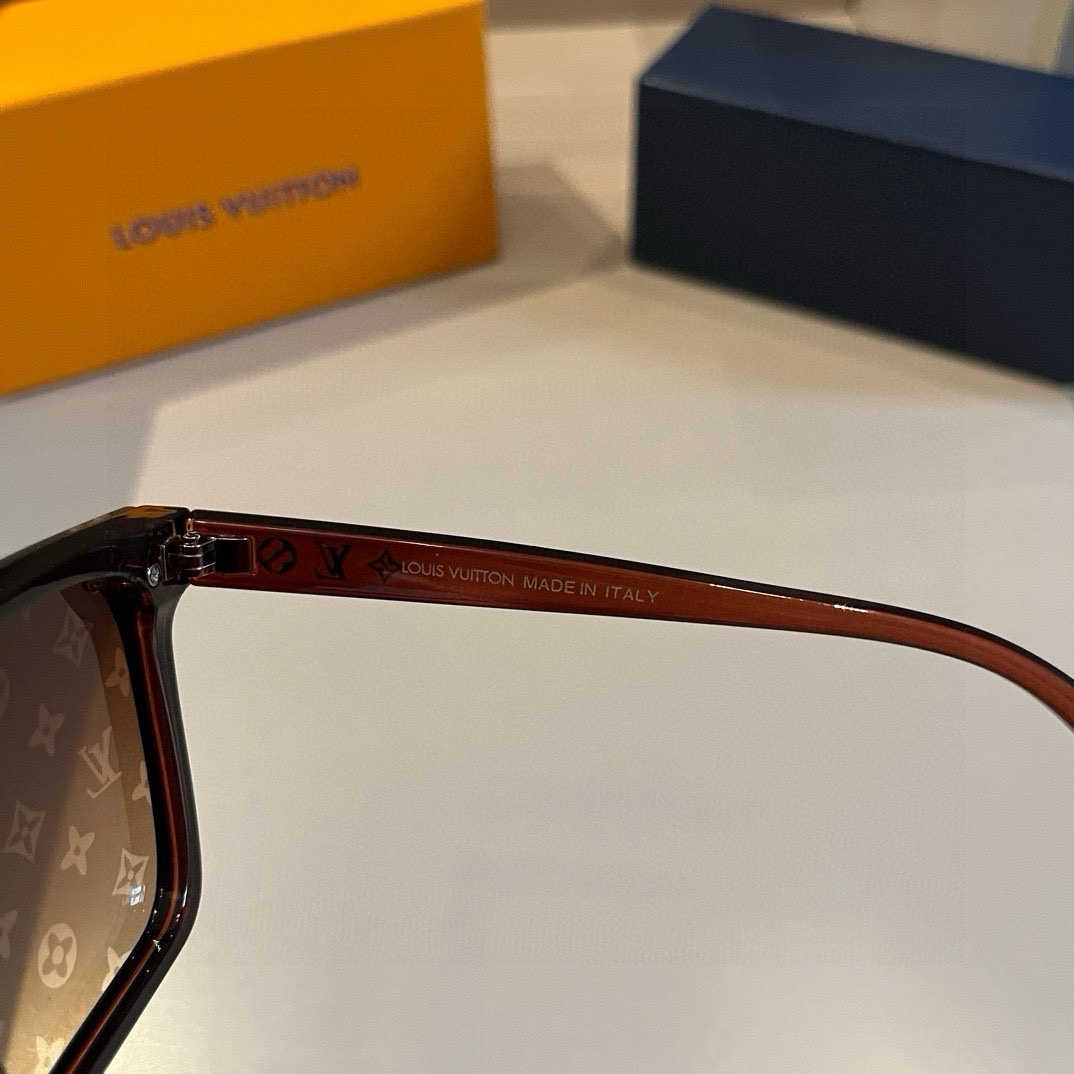 LV-Unisex large frame Sunglasses