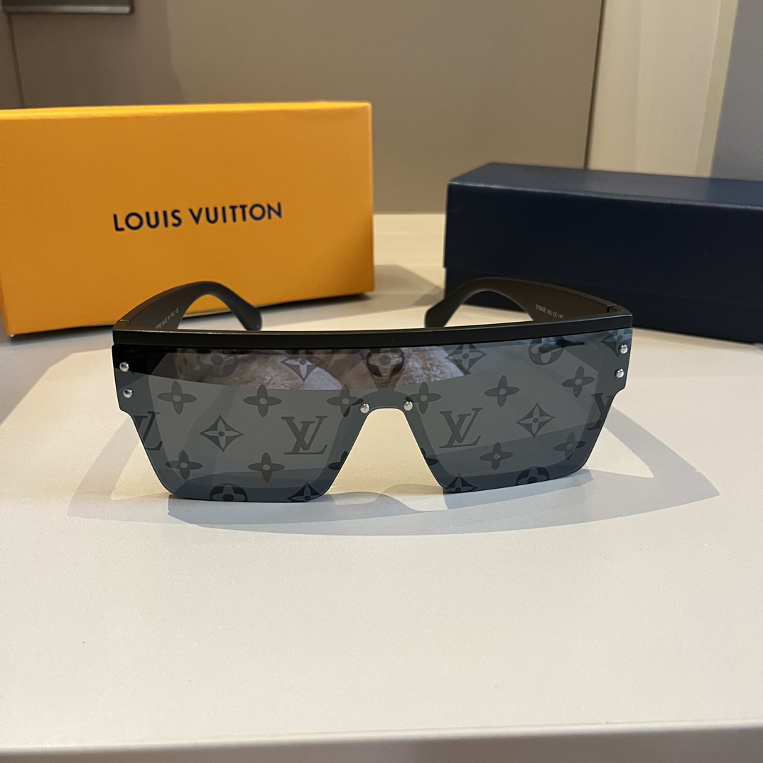 LV-Cool Style Large Box Sunglasses