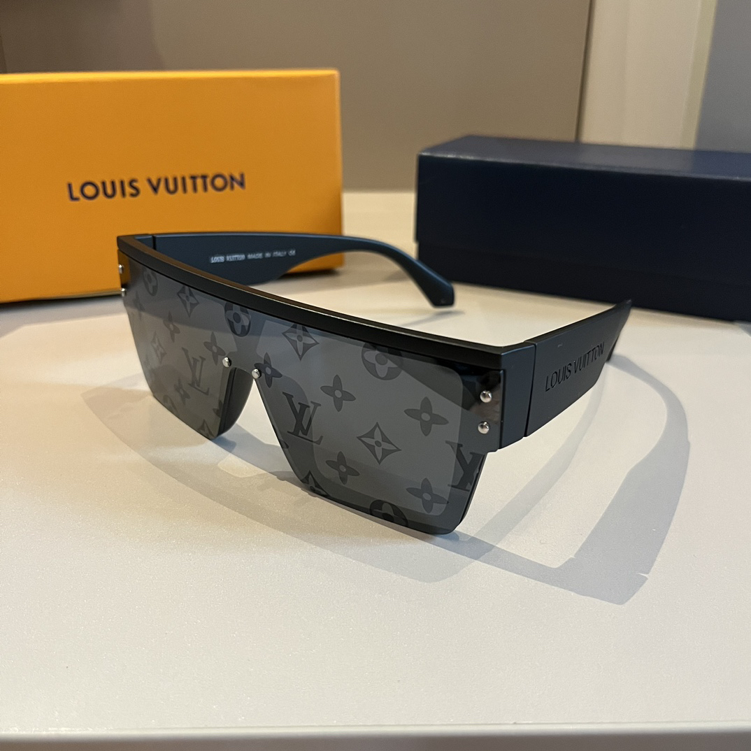 LV-Cool Style Large Box Sunglasses
