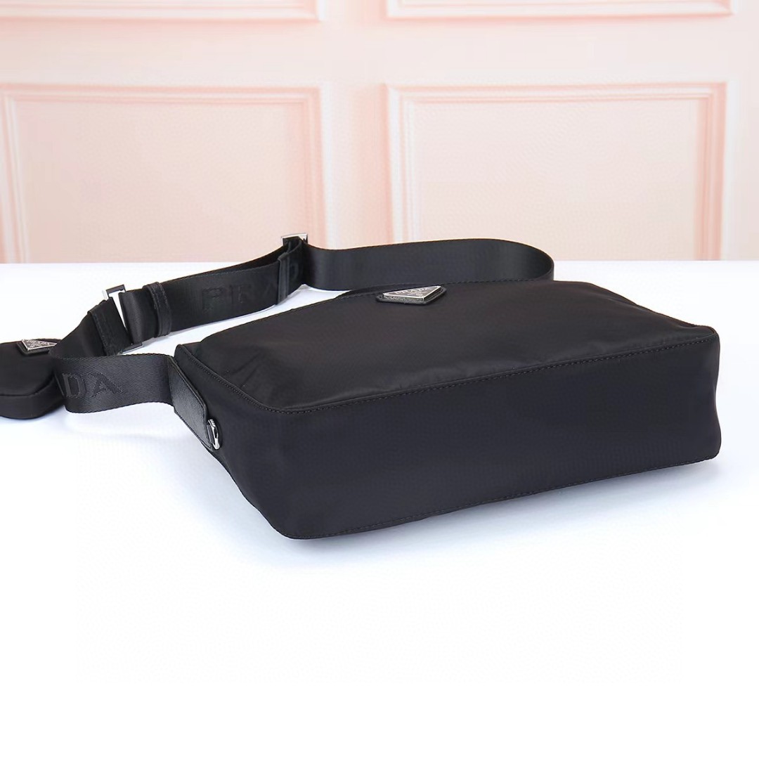 Prada-Imported waterproof fabric shoulder bag crossbody bag