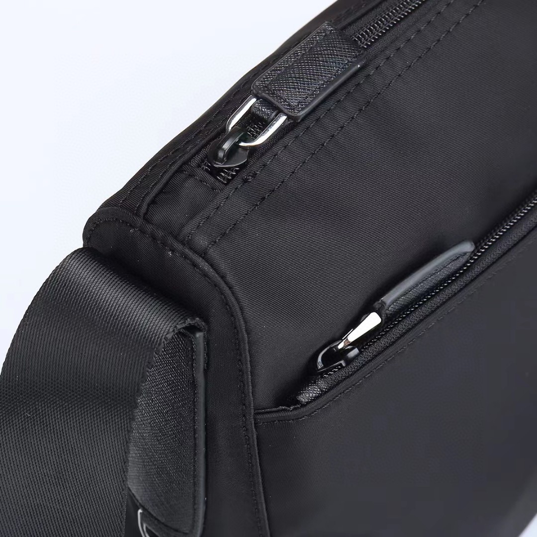 Prada-Imported waterproof fabric shoulder bag crossbody bag