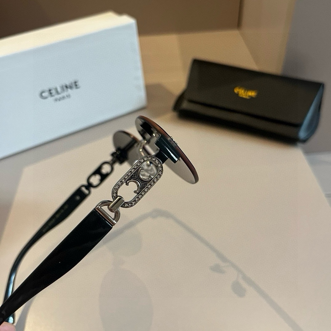 Celine-New Arc de Triomphe retro Sunglasses