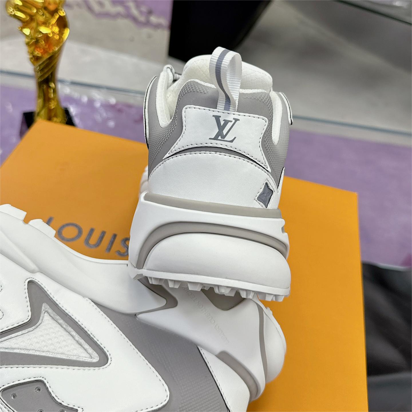 LV-Runner tatic monogram