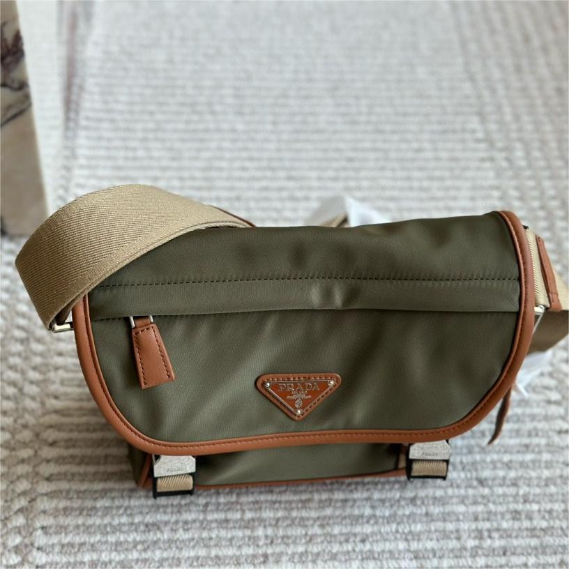 Prada-Nylon yarn re nylon material mailman bag