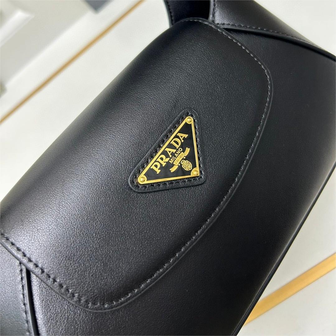 Prada-Small size French stick leather handbag with foreskin