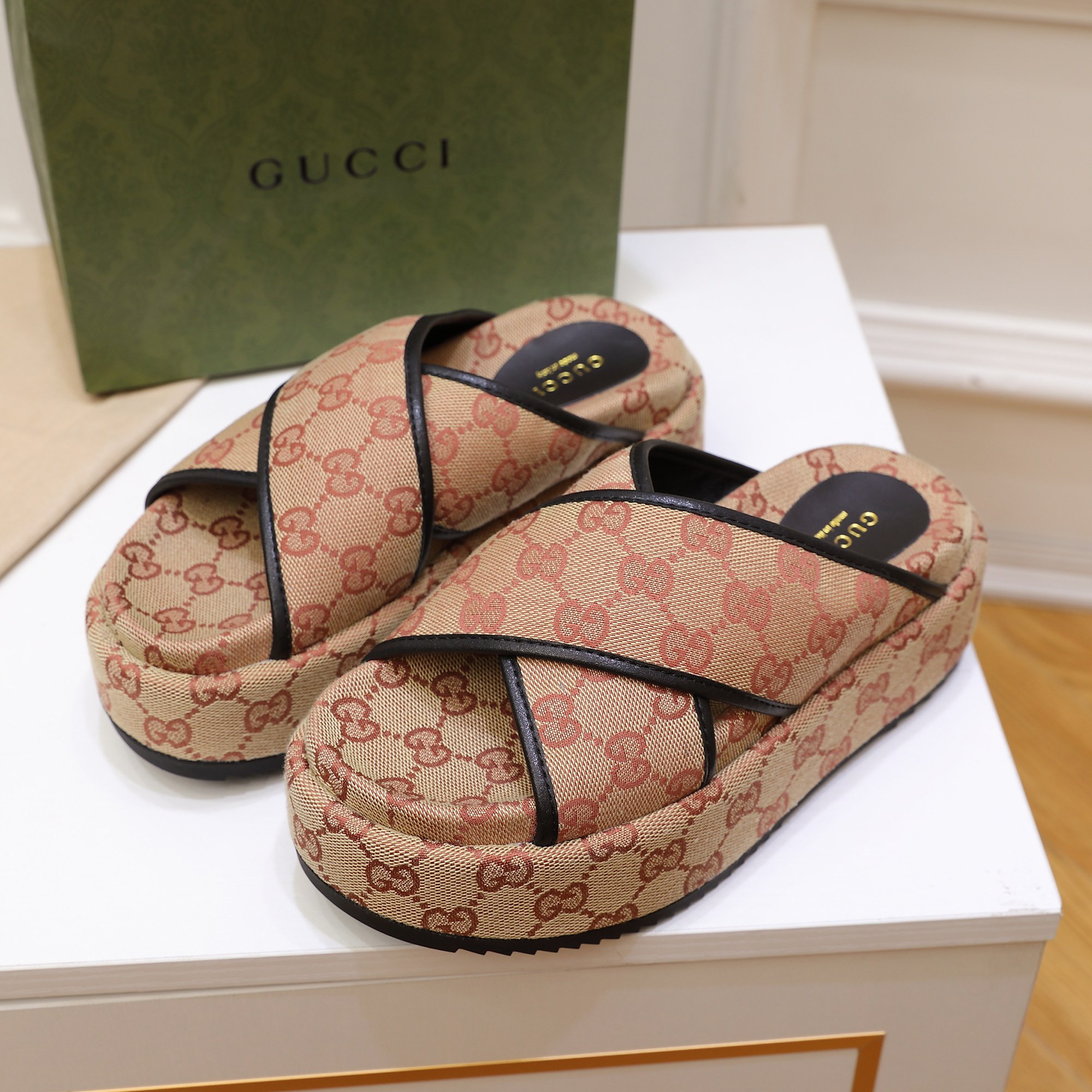 Gucci-Diamond diamond plaid height increasing Slippers