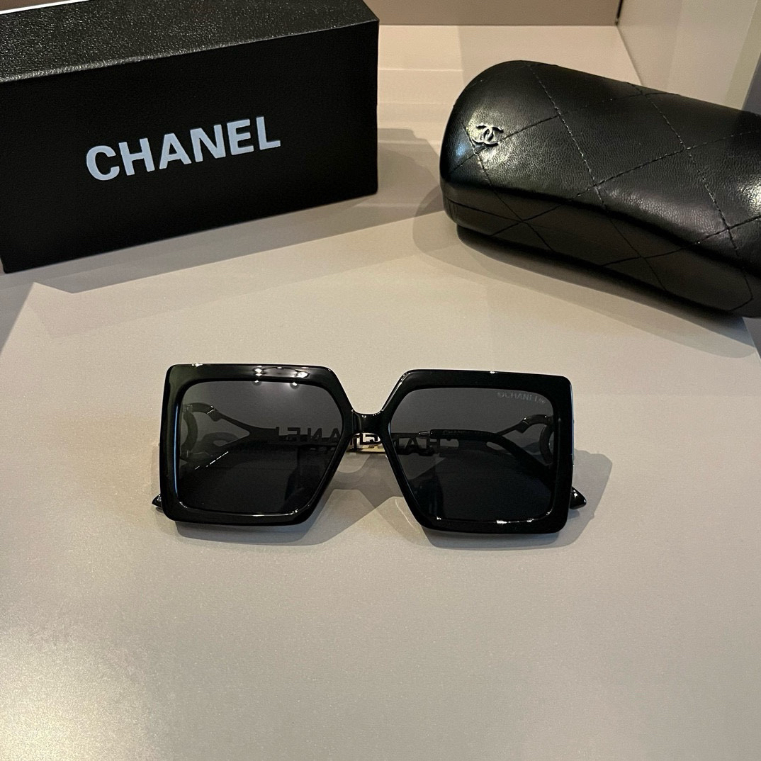 Chanel-New large frame Sunglasses