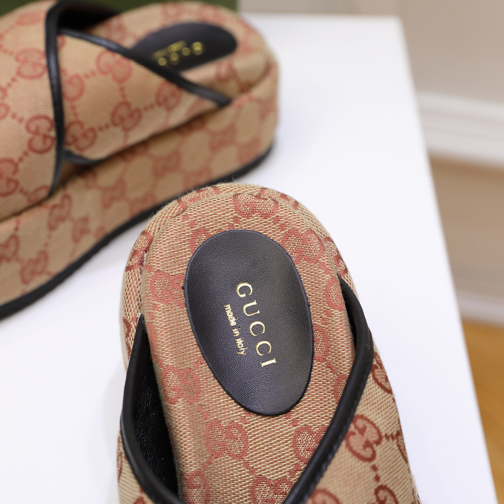 Gucci-Diamond diamond plaid height increasing Slippers