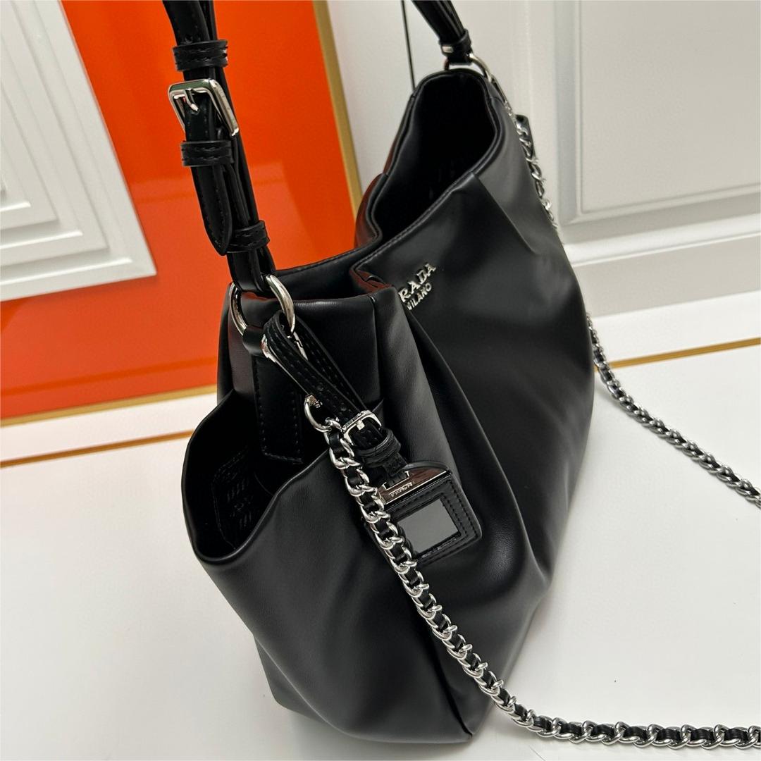 Prada-Small Fragrant Chain Used Bag