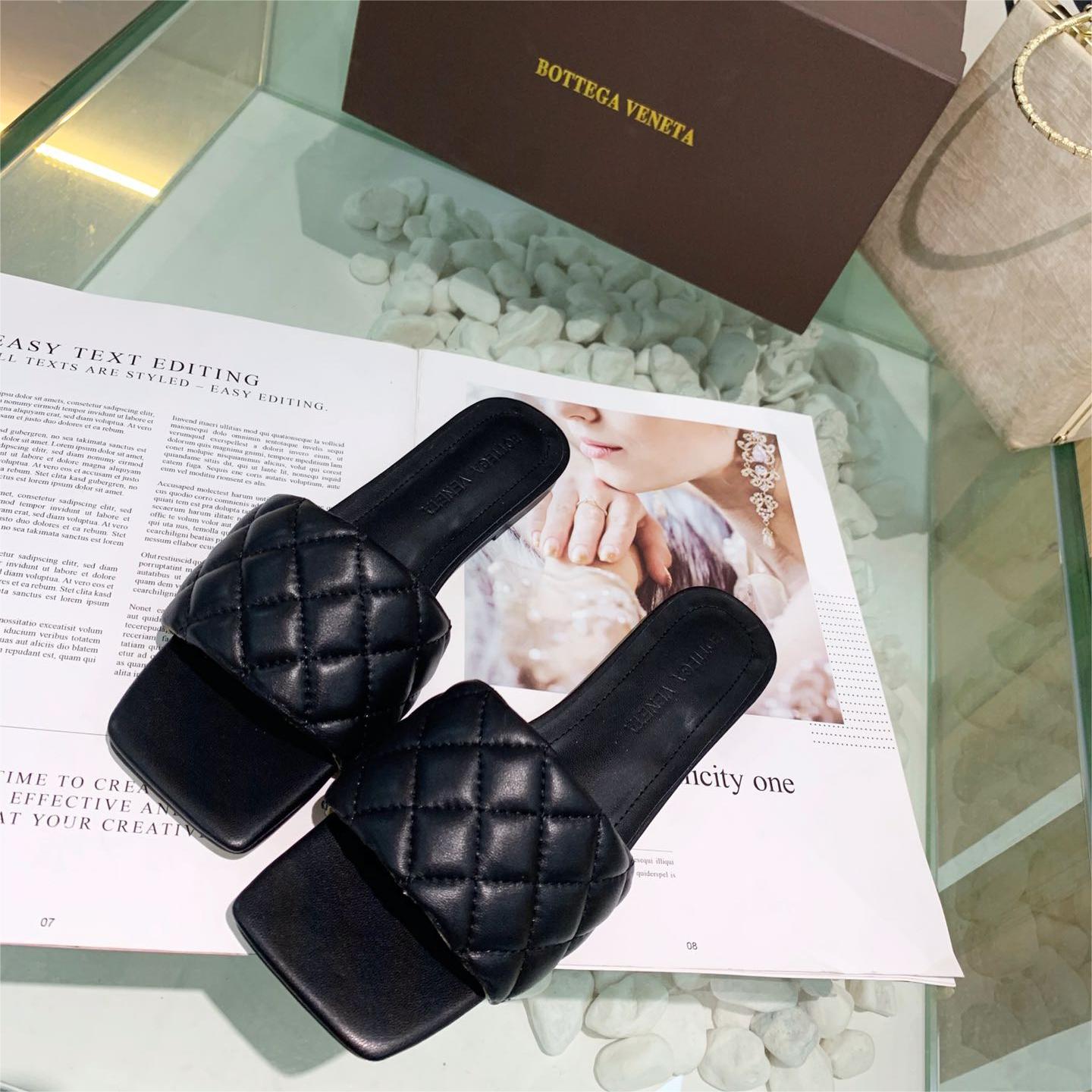 BV-Ling grid flat slippers