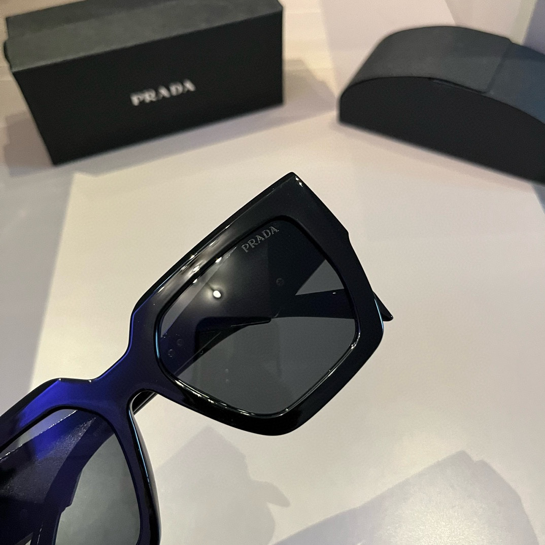 Prada-unisex generous framed sunglasses