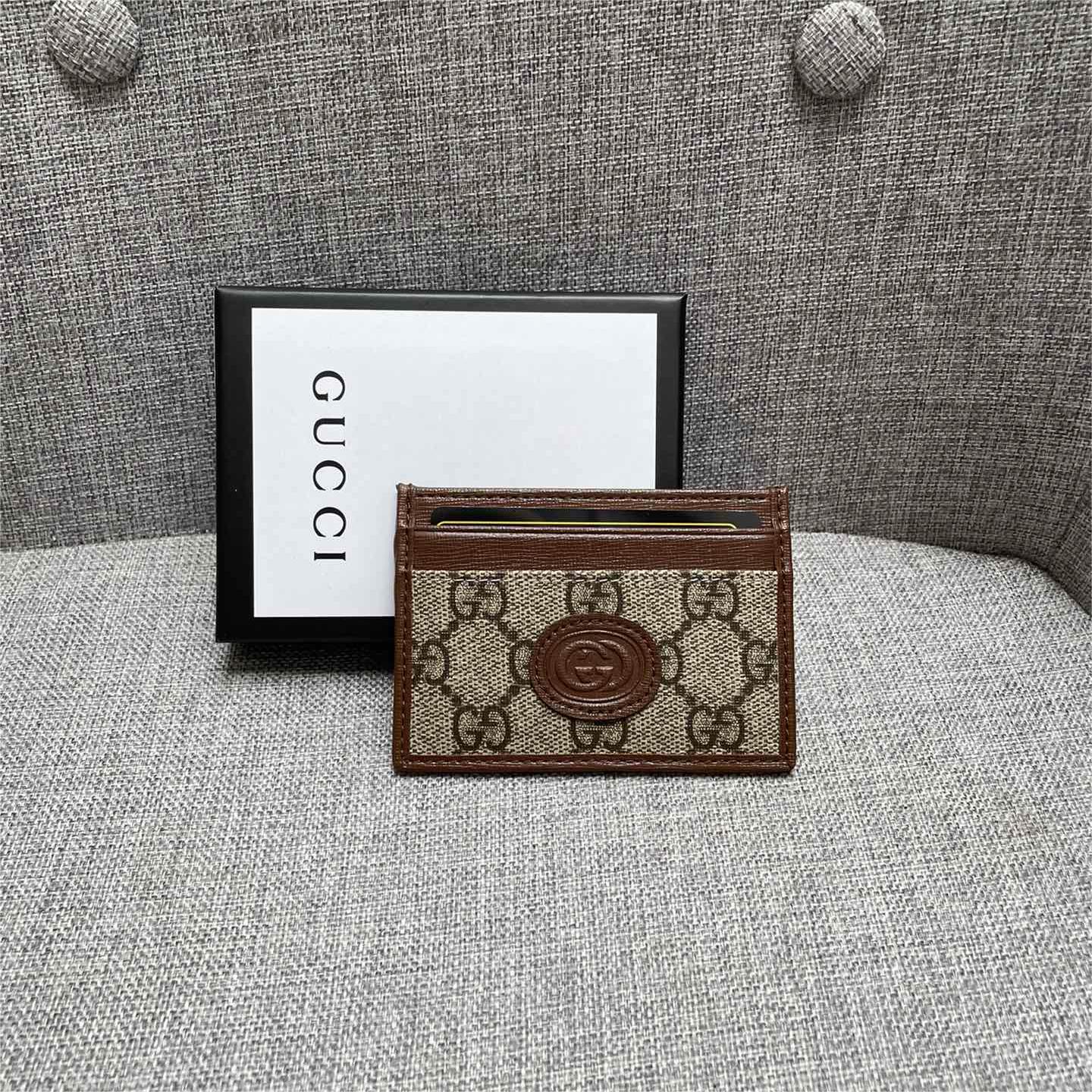 GUCCI-Coffee colored canvas material card bag