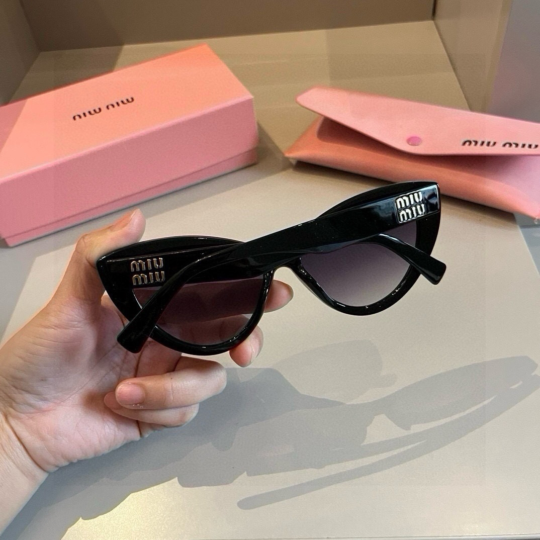 MiuMiu-2024 New Small Round Frame Sunglasses