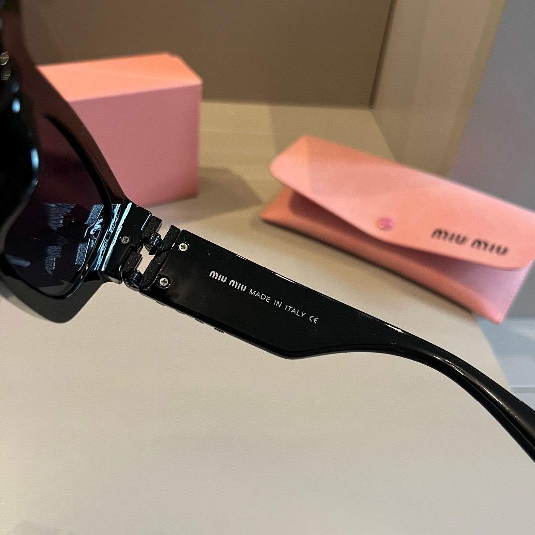 MiuMiu-2024 premium round frame all black women's sunglasses