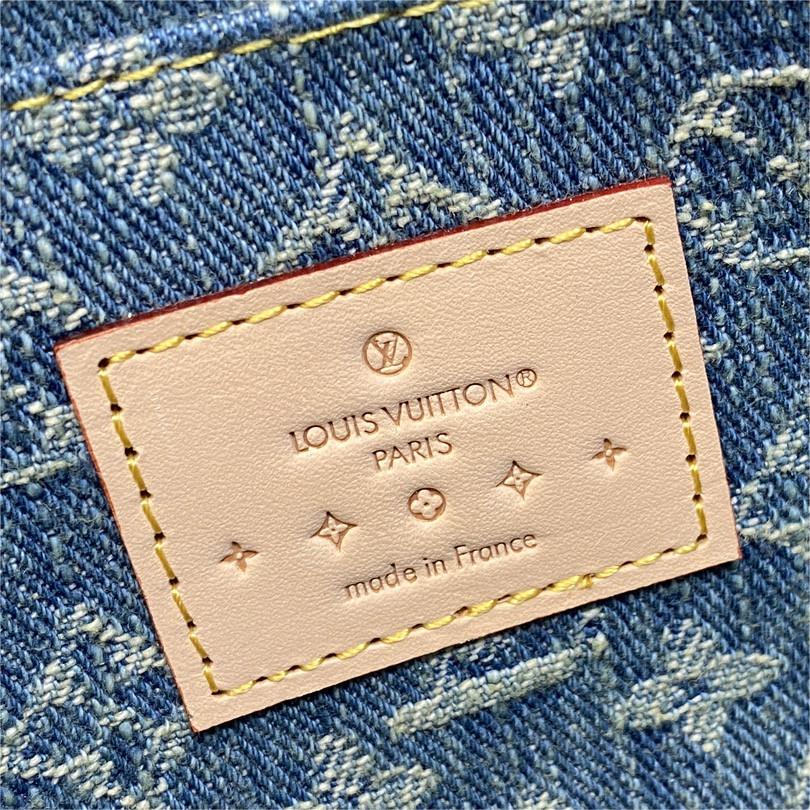 LV-Pochette Cosmétique Makeup Bag