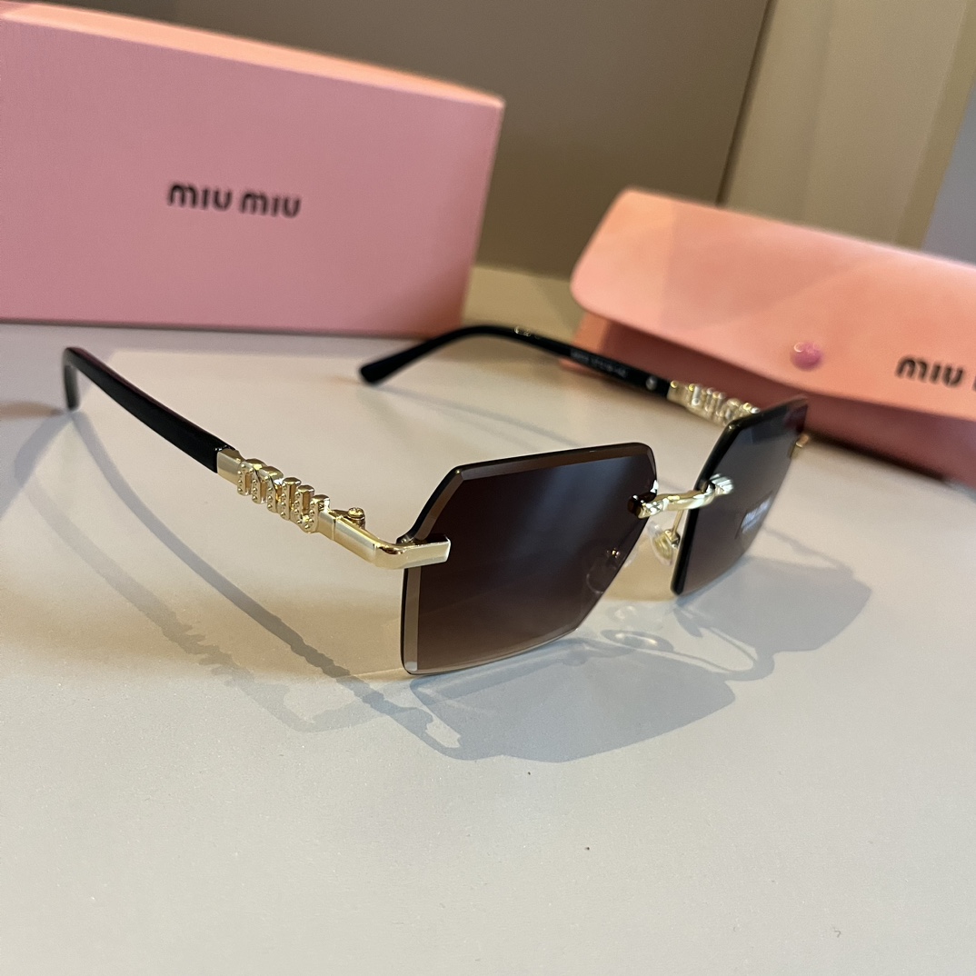 MiuMiu-2024 New Large Frame Sunglasses