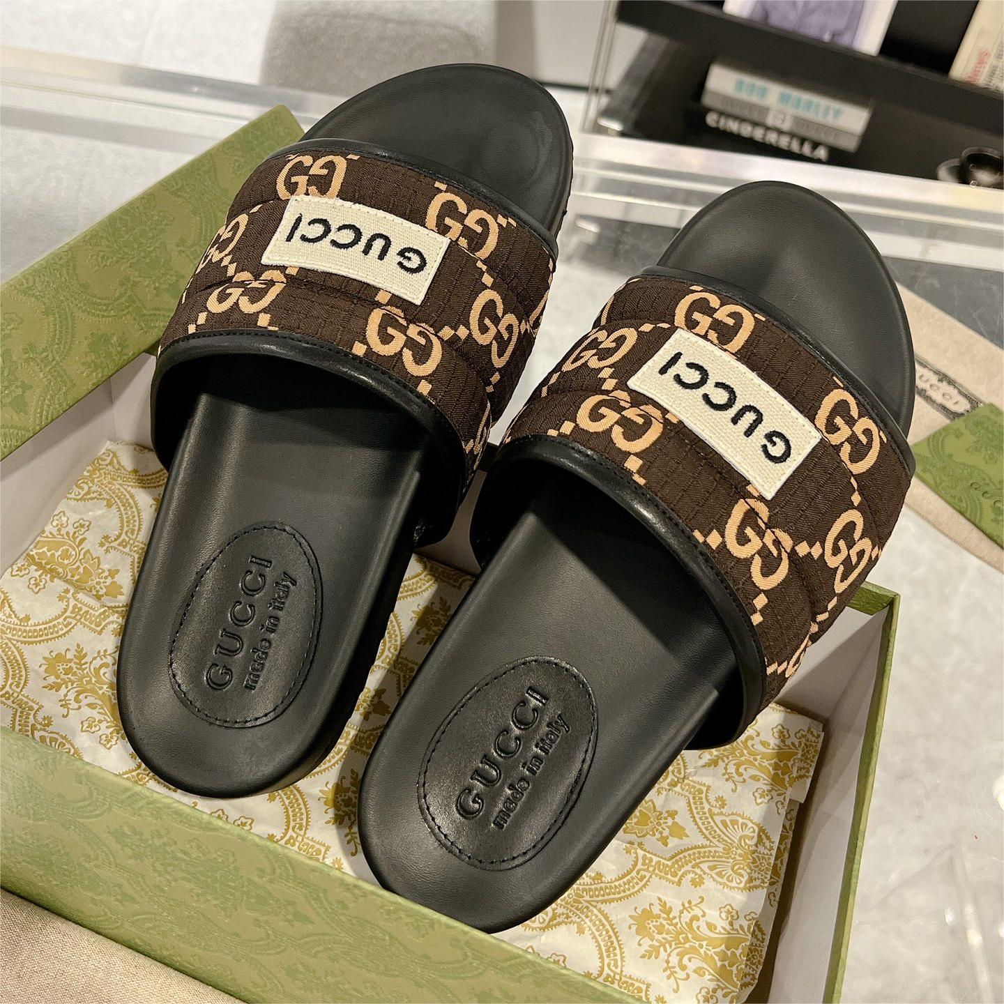 GUCCI-Couple style sandals