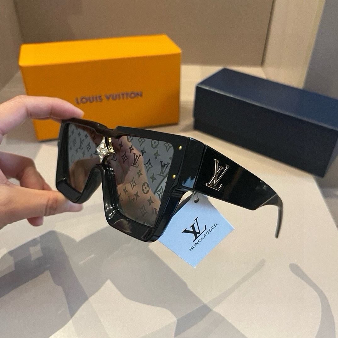 LV-Cyone Series Box Black Frame Sunglasses