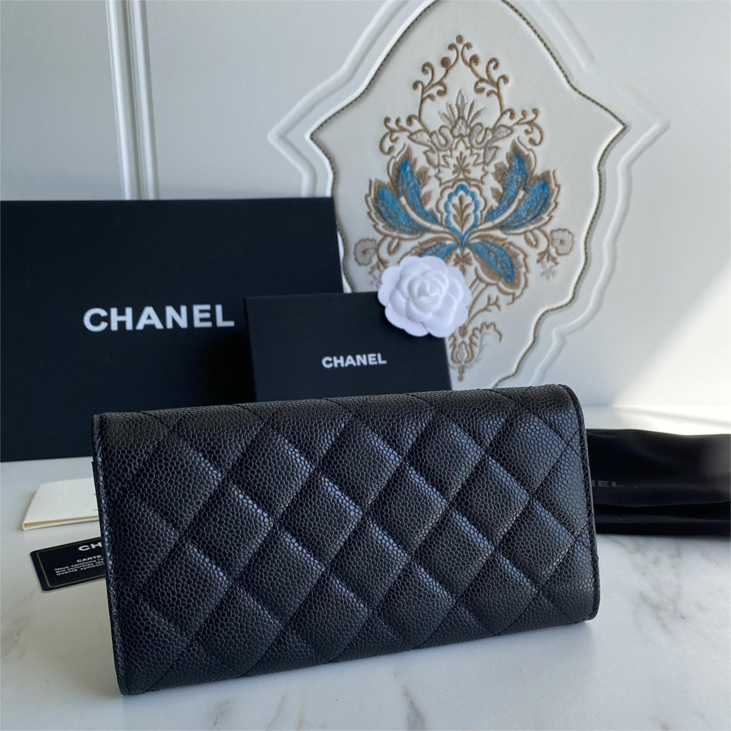 Chanel-Lychee patterned CF long wallet