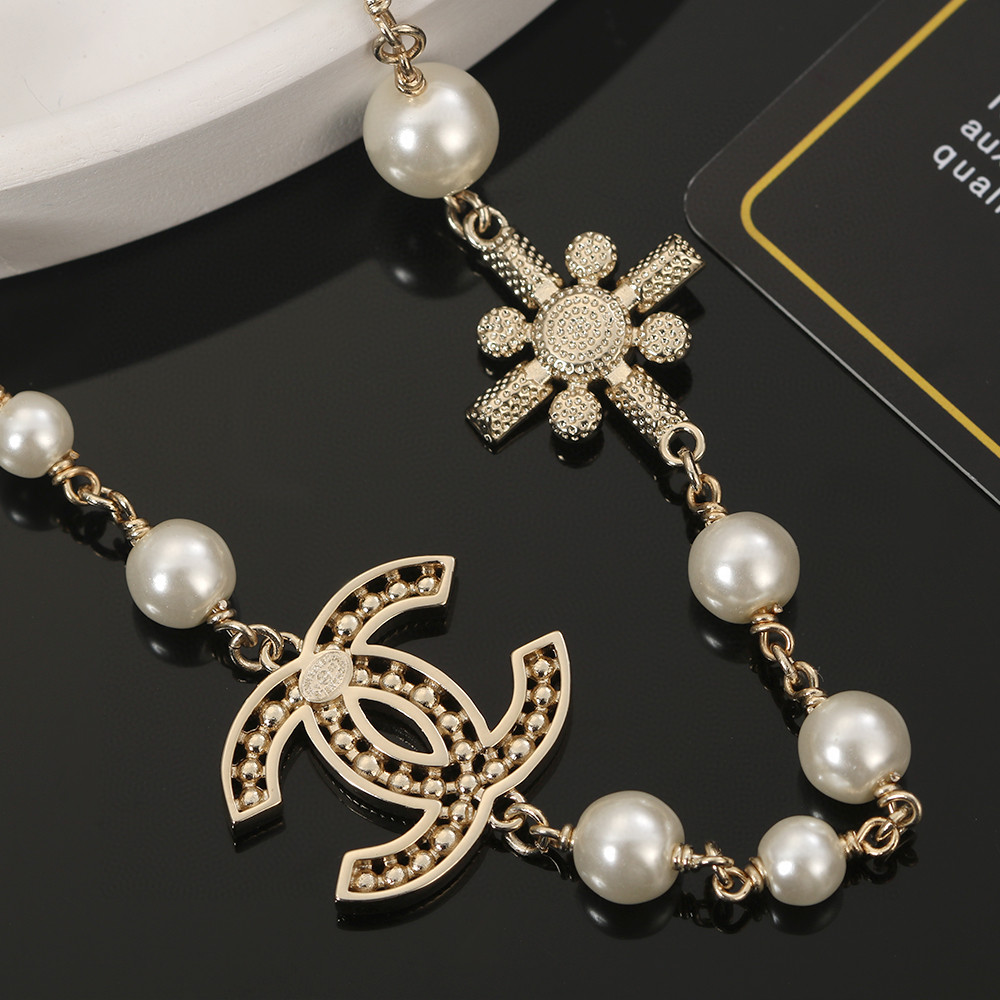 Chanel-Double C pearl necklace