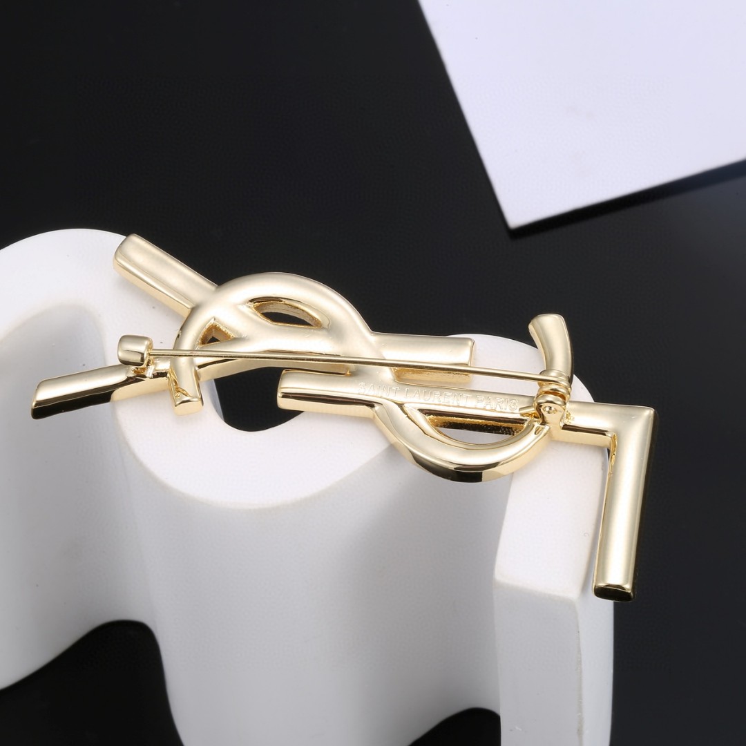 YSL-Diamond studded letter brooch