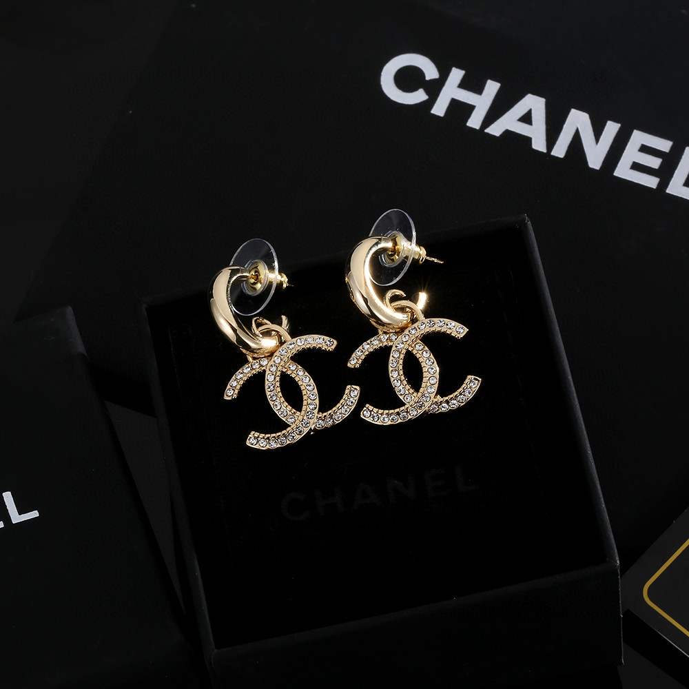 Chanel-Light gold earrings