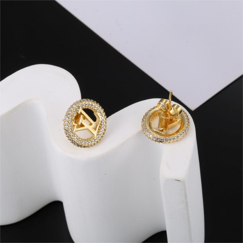 LV-Letter earrings