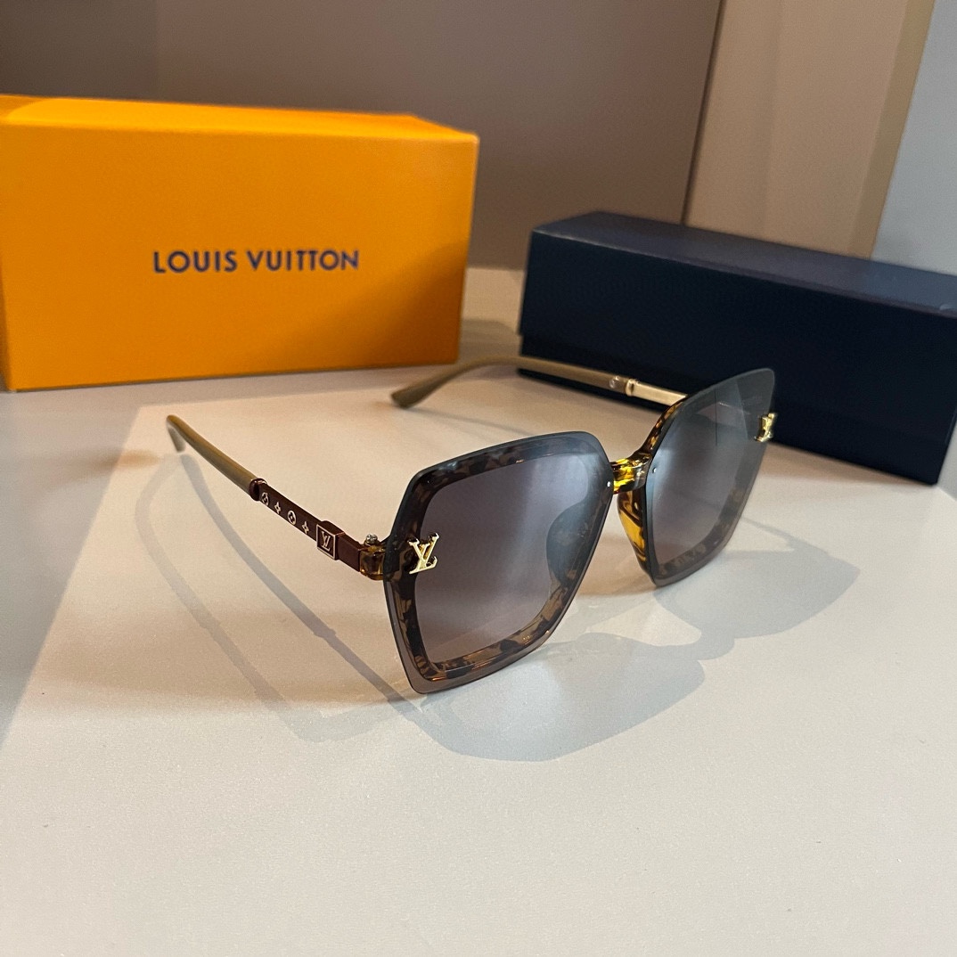 LV-Women's New Large Frame Sunglasses