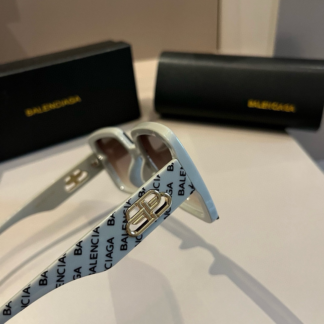 Balenciaga-Retro Flat Frame Leaf Shaped Celebrity Same Style Sunglasses