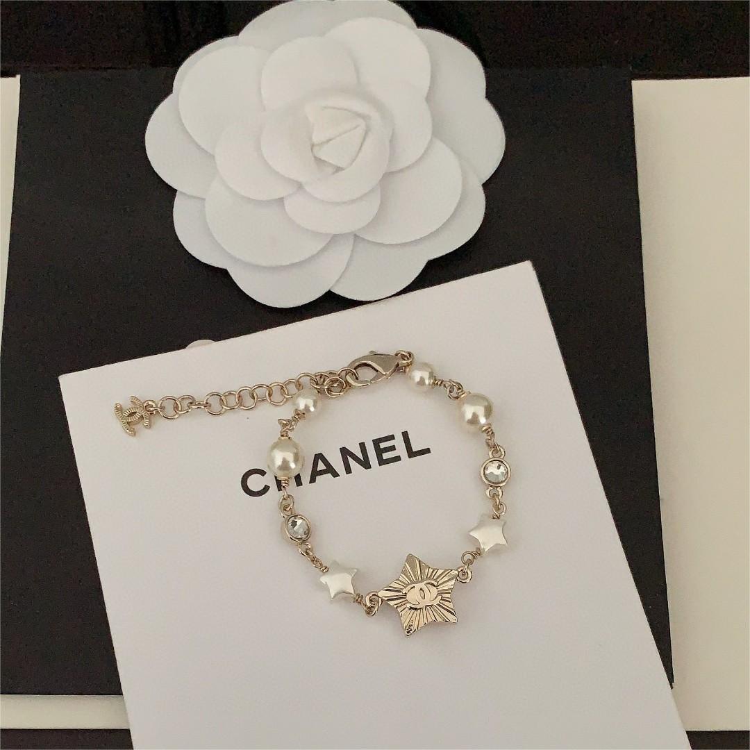 Chanel-Pentagram Pearl Bracelet