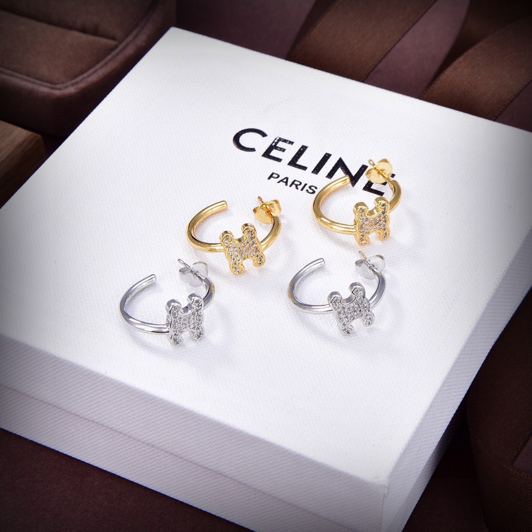 Celine-Triumphal Arch set earrings