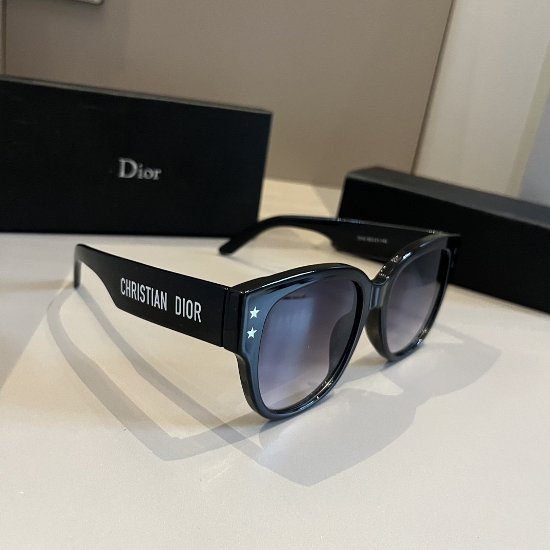 Dior-Round Frame Versatile Sunglasses
