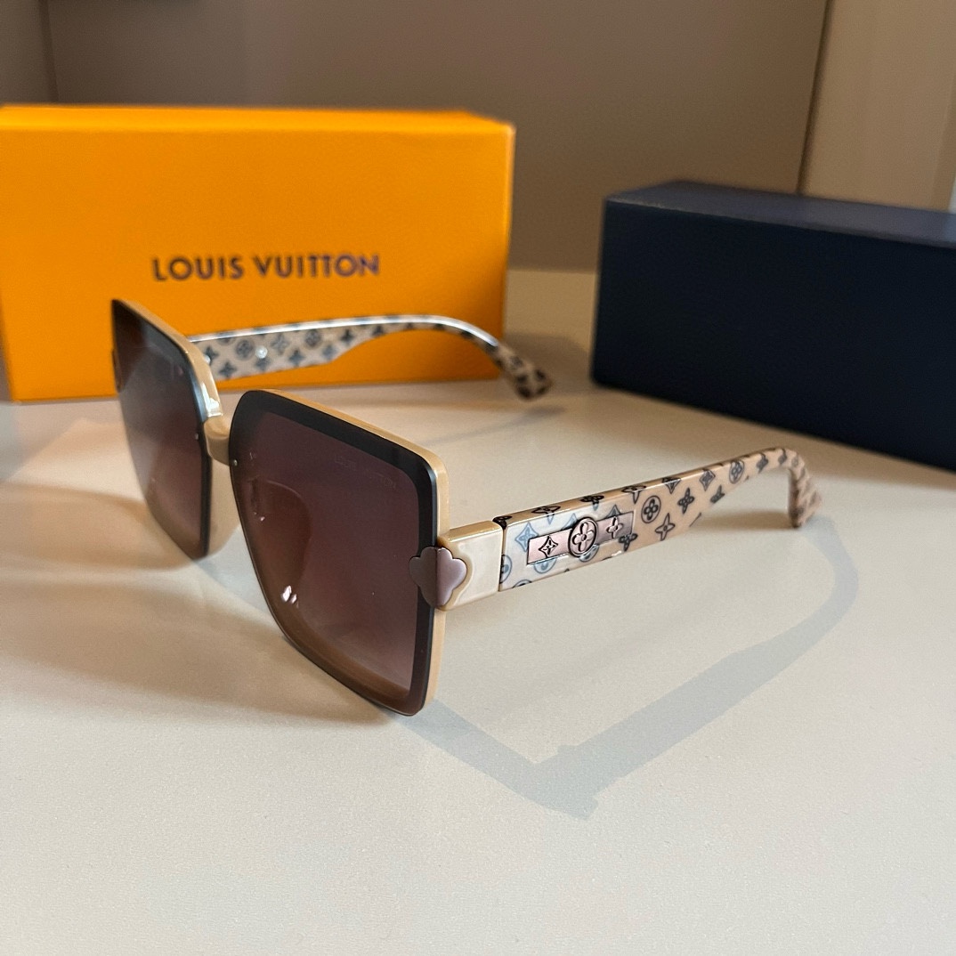 LV-Sunglasses Unisex Large Frame Sunglasses