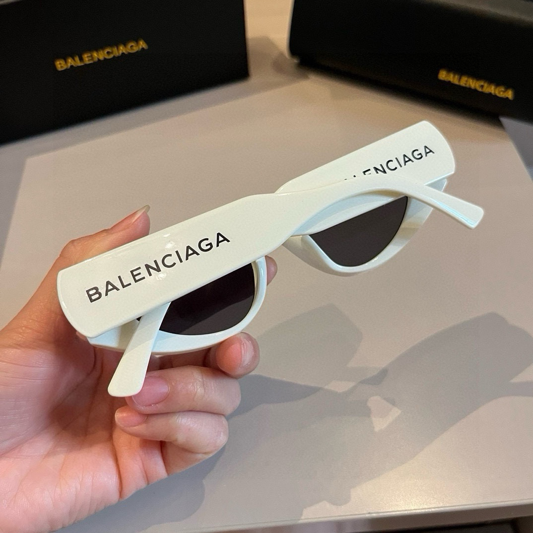 Balenciaga-Cat Eye Narrow Frame Celebrity Same Style Sunglasses