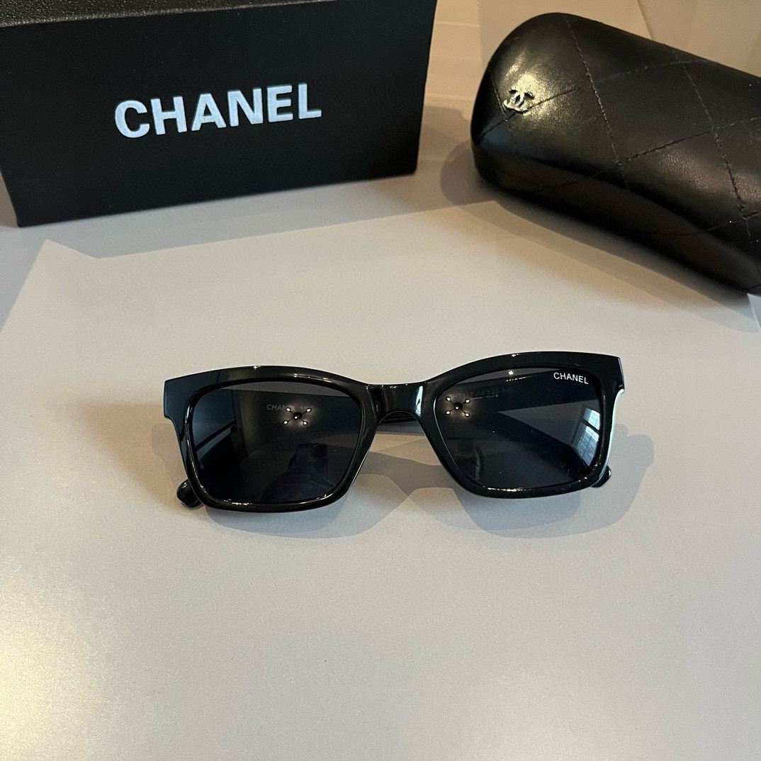 Chanel-Versatile Women's Sunglasses