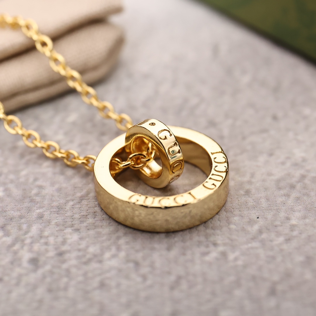 GUCCI-Golden Double G Necklace