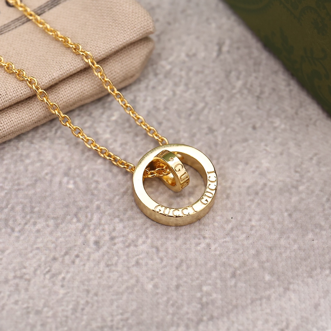 GUCCI-Golden Double G Necklace