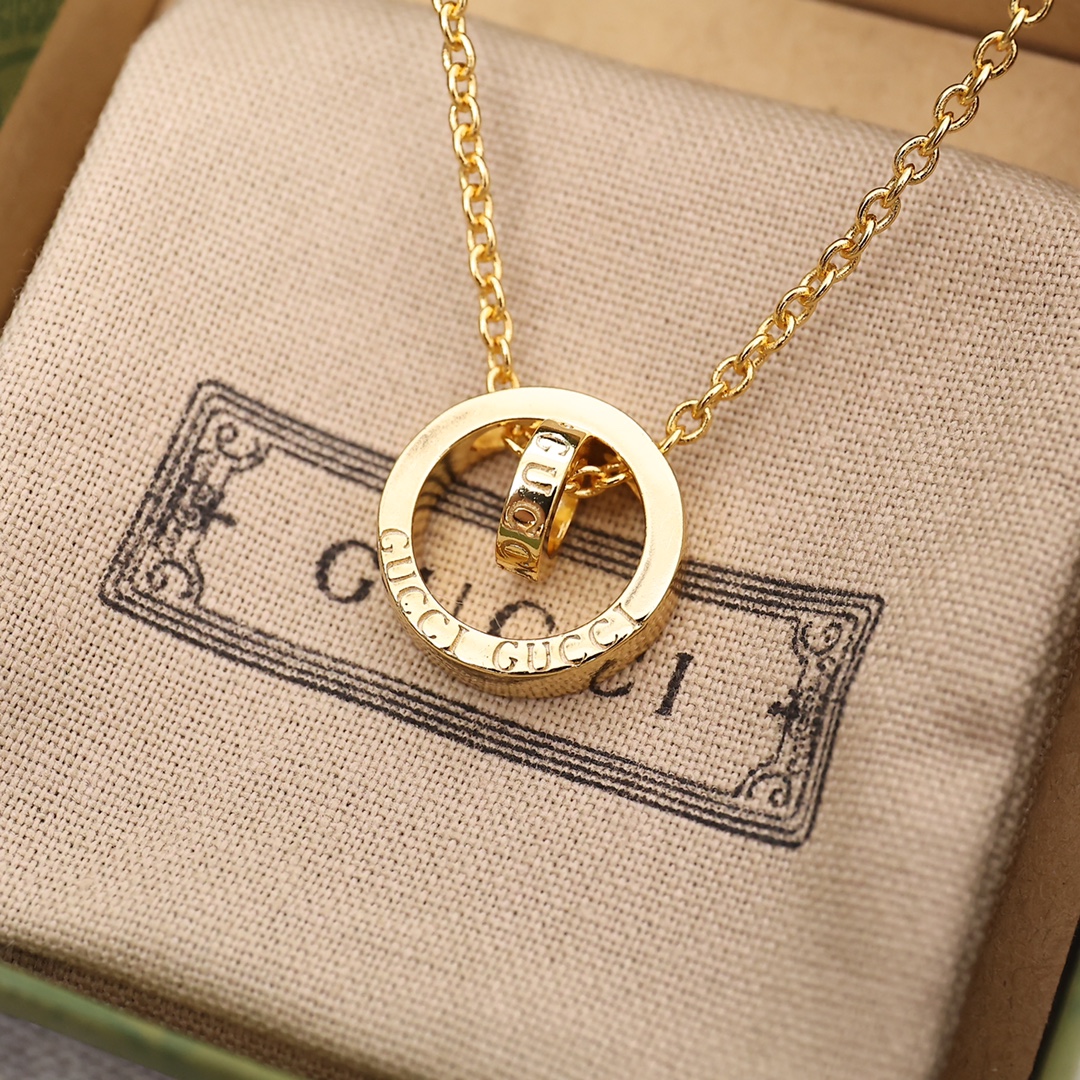 GUCCI-Golden Double G Necklace