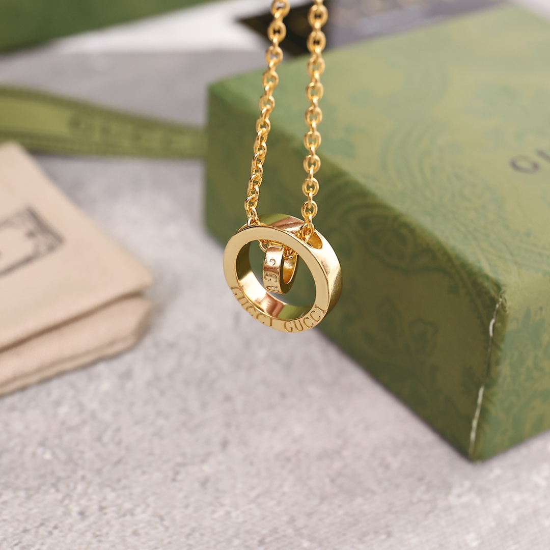 GUCCI-Golden Double G Necklace