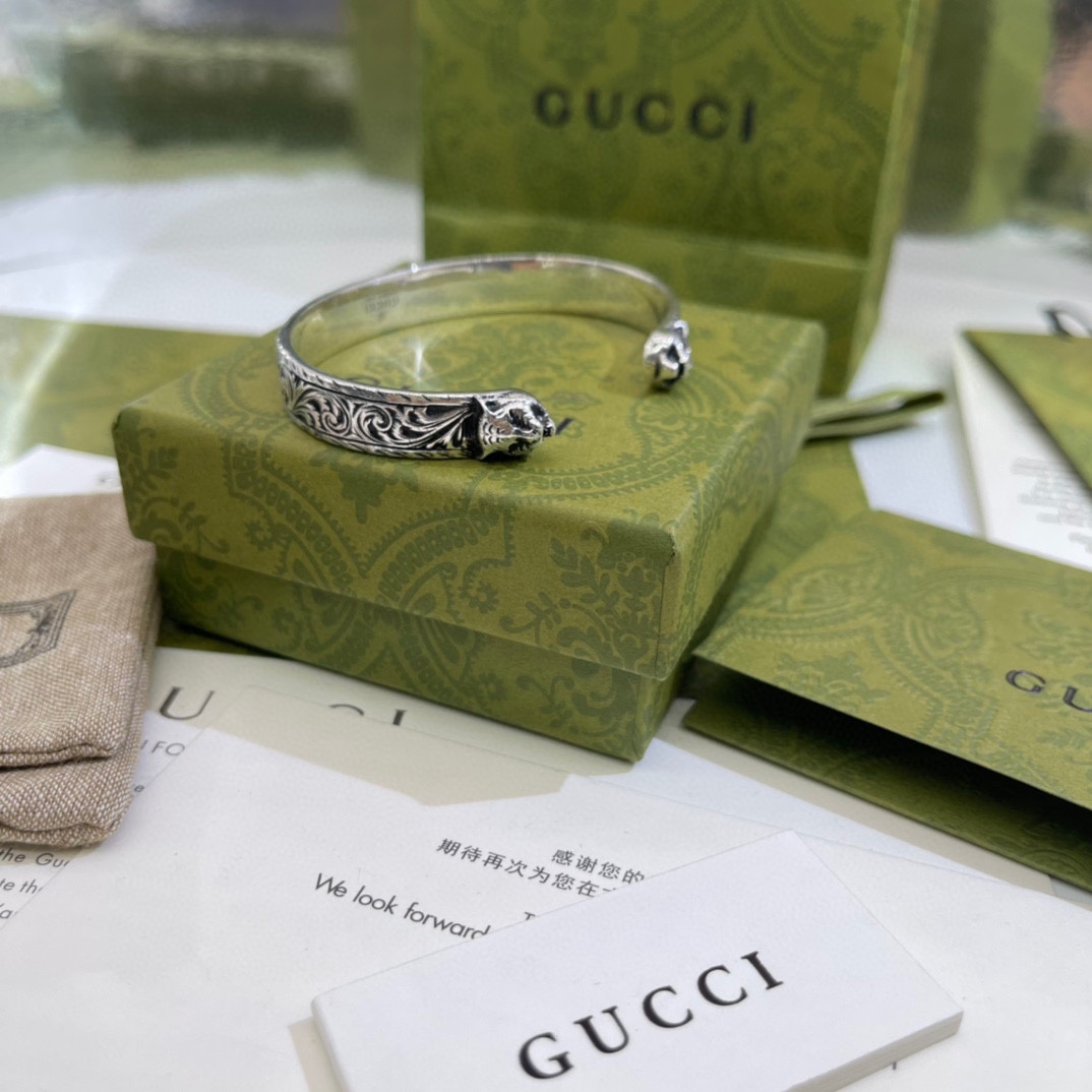 GUCCI-Tiger Head Silver Bracelet