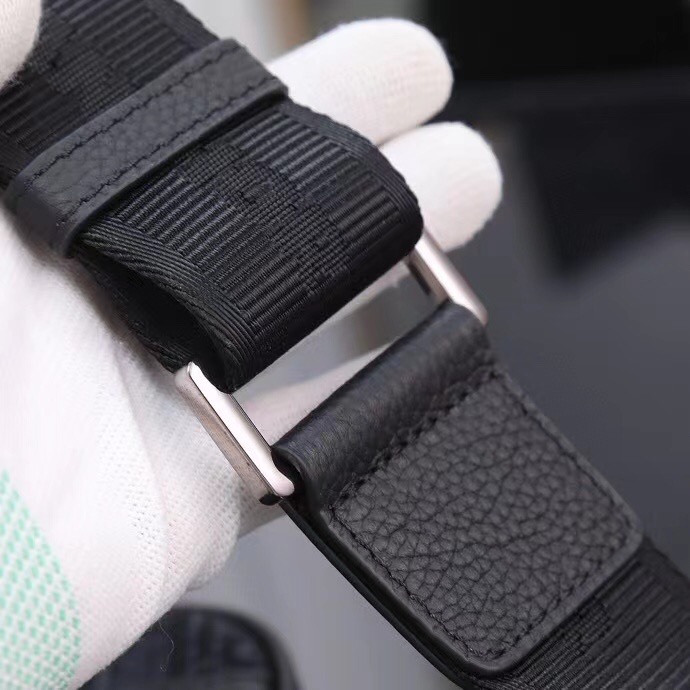 Dior-Japanese crossbody bag messenger bag black