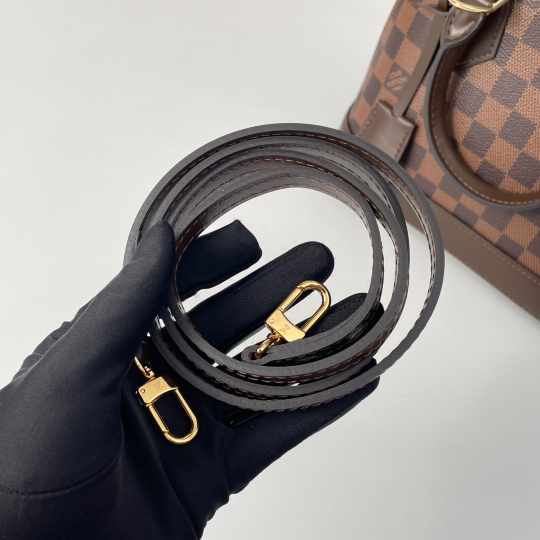 LV-Chessboard Shell Bag