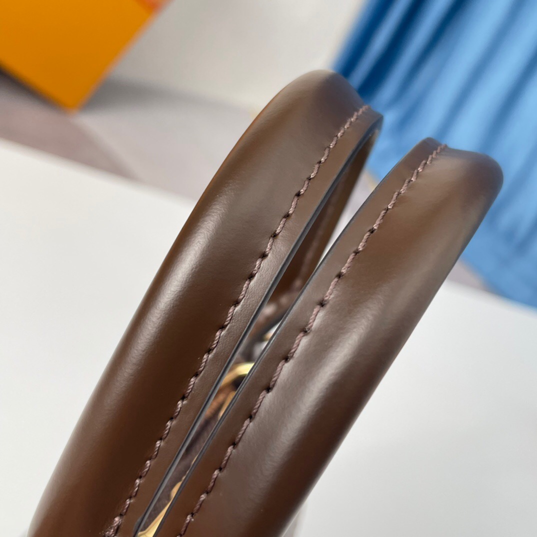 LV-Chessboard Shell Bag