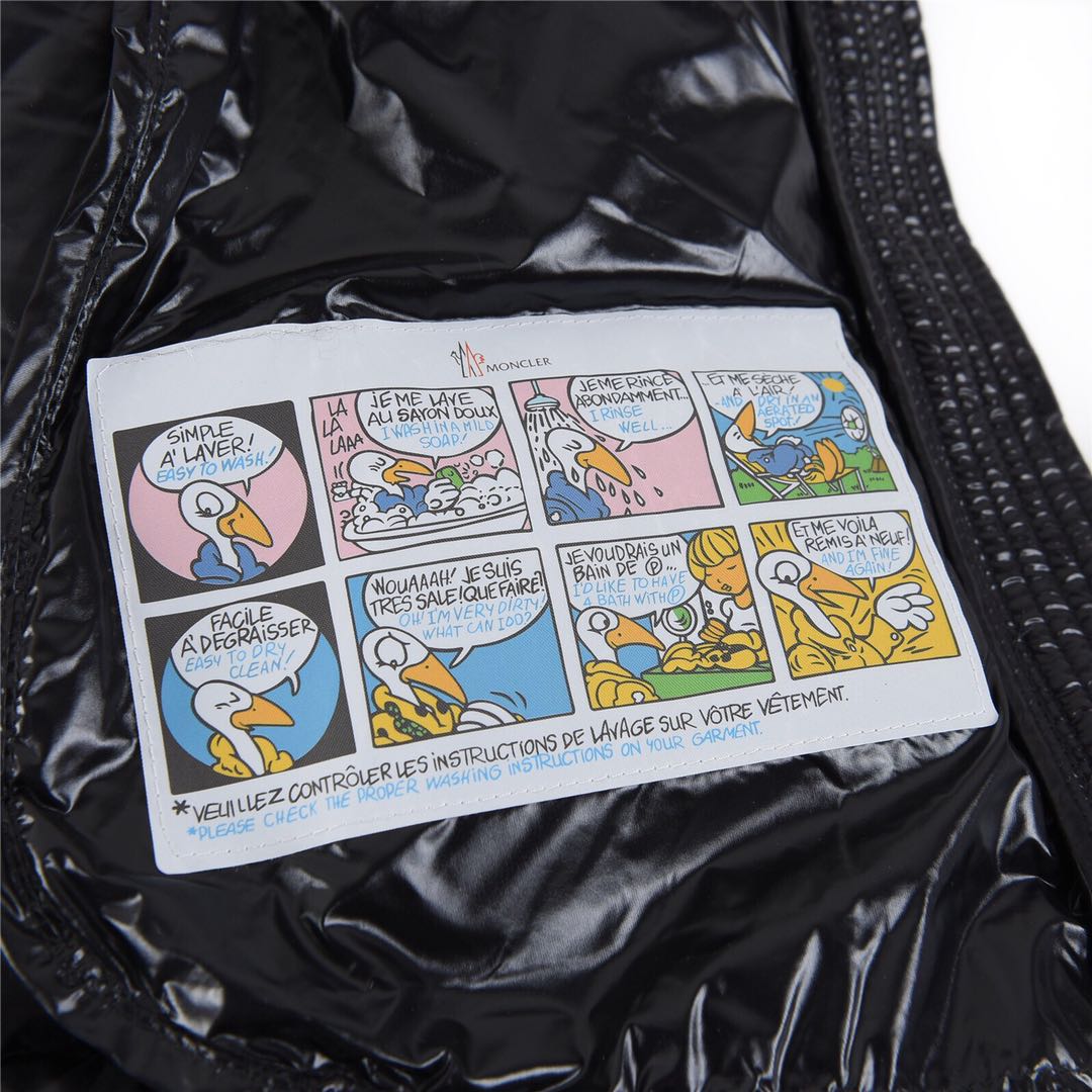 Moncler-Hudson Women's Extended Waist Hooded Down Jacket