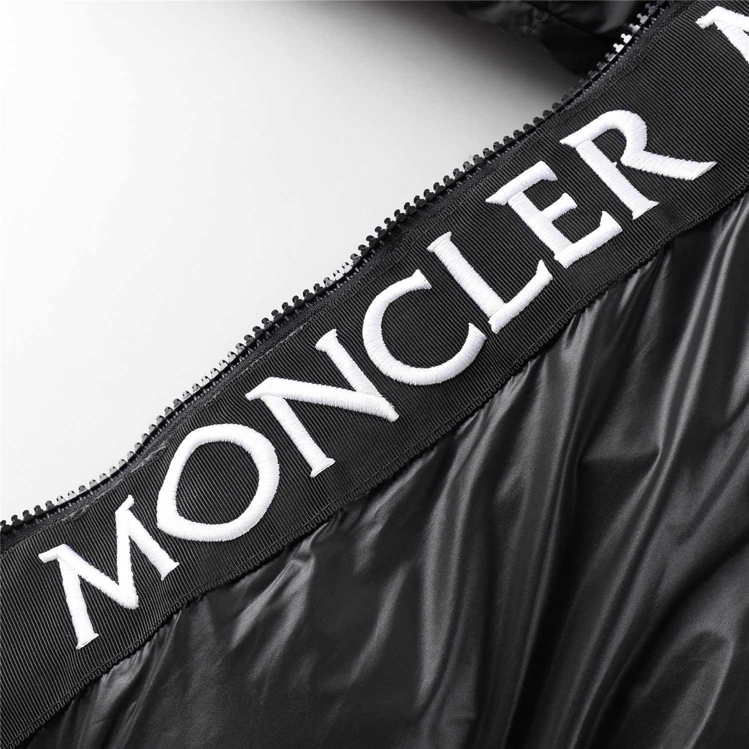 Moncler-Templon Embroidered Ribbon Hoodie