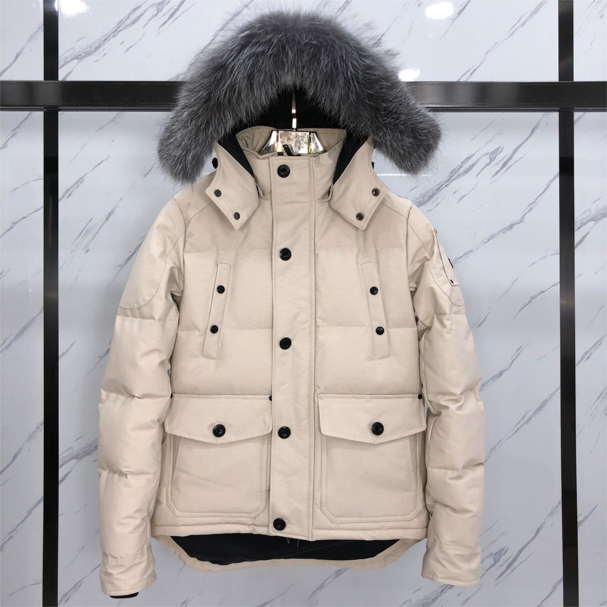 Canada Goose-Moose Knoules03 Women's Short Edition