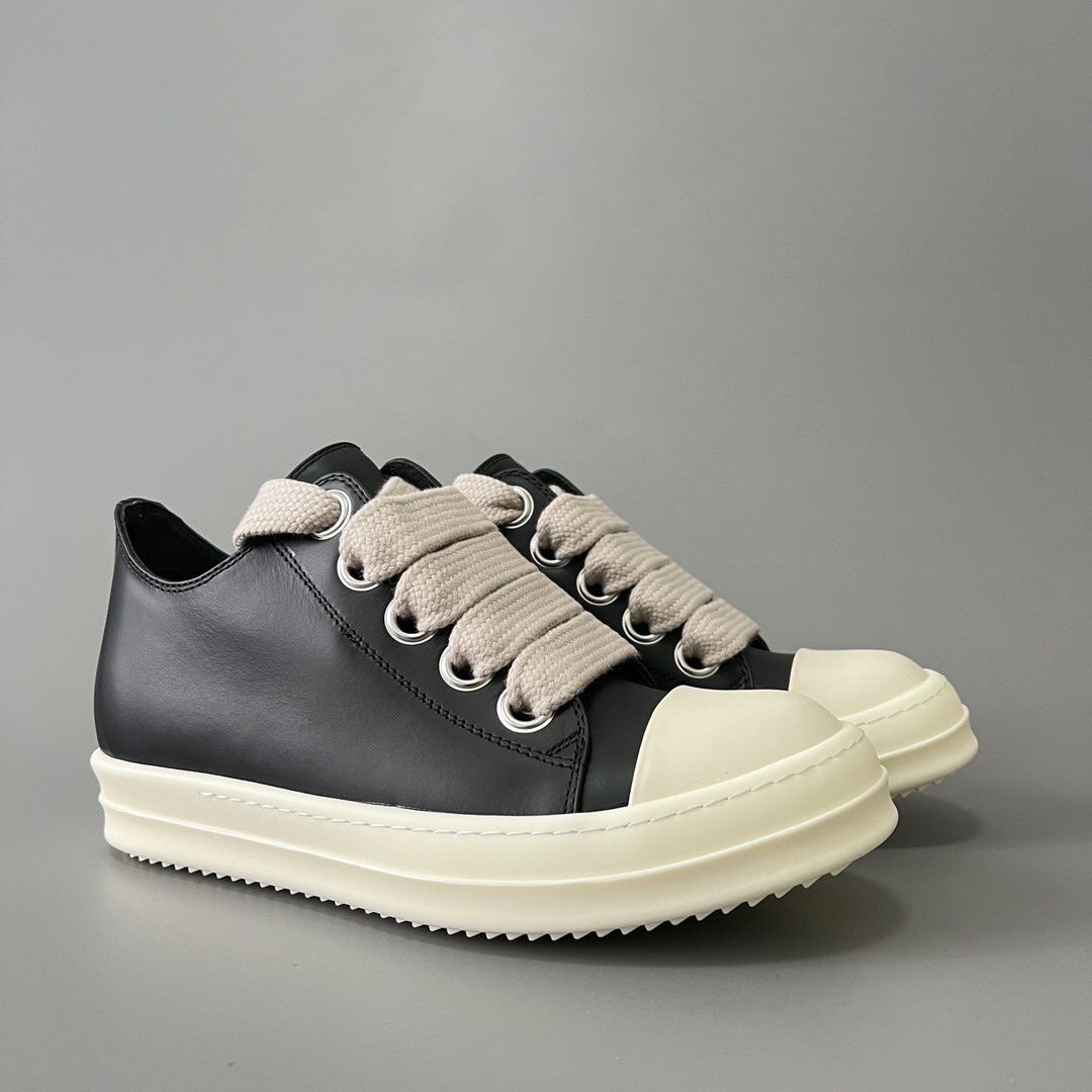Rick Owens-Main line black low cut lace up leather surface