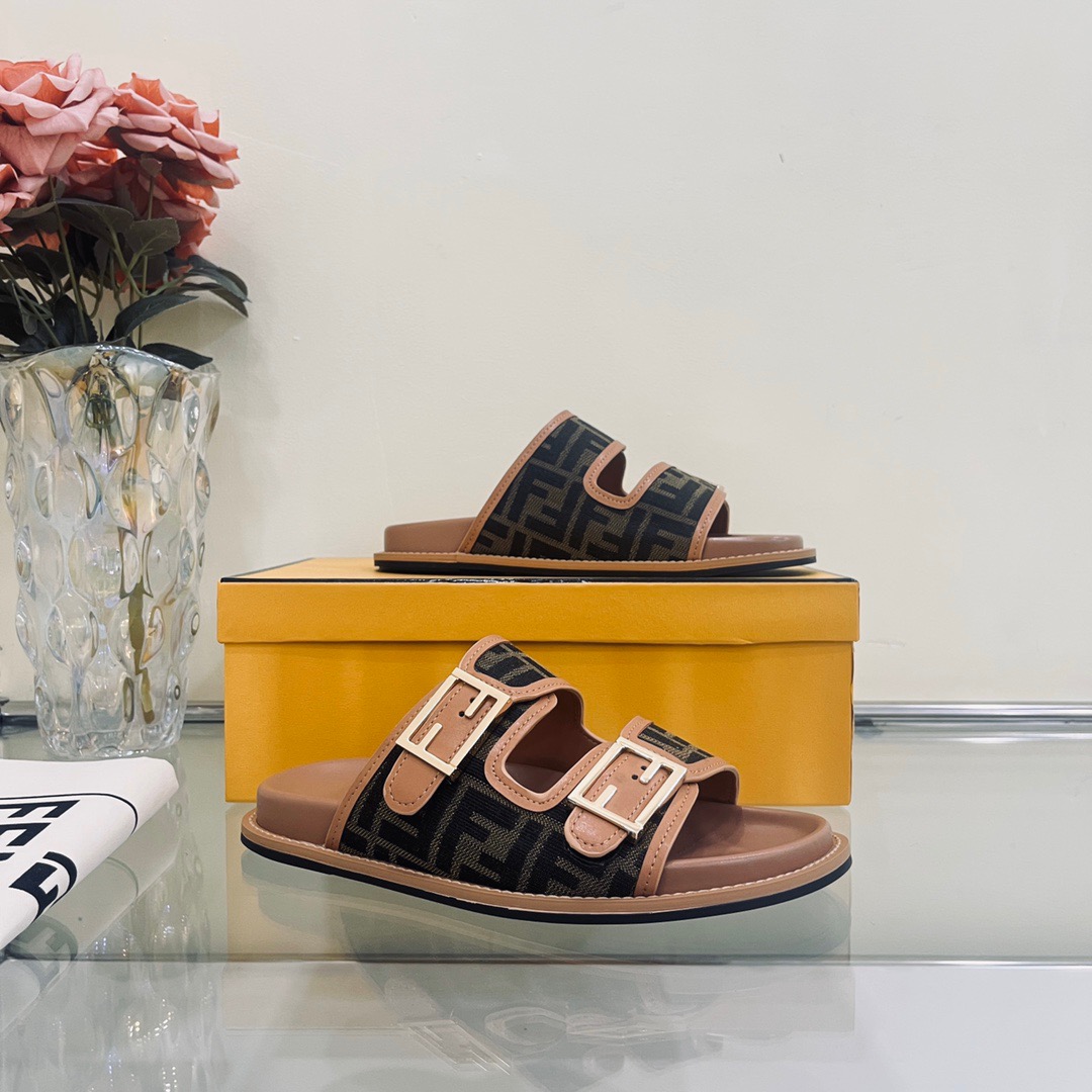 FENDI-Old flower slippers