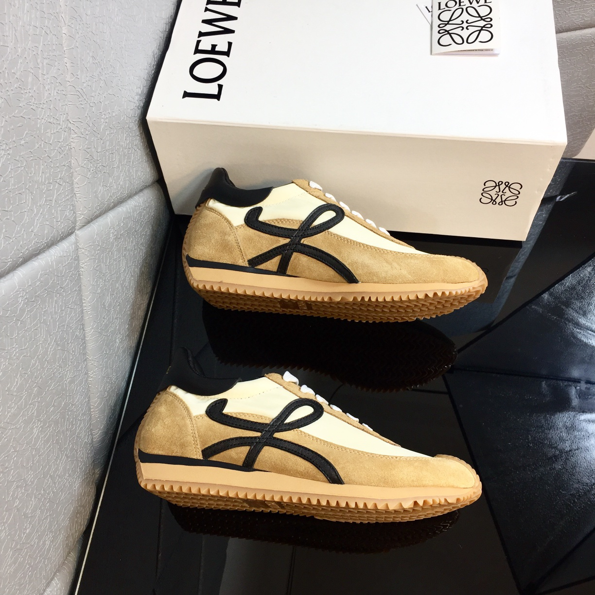LOEWE-De Xun Shoes